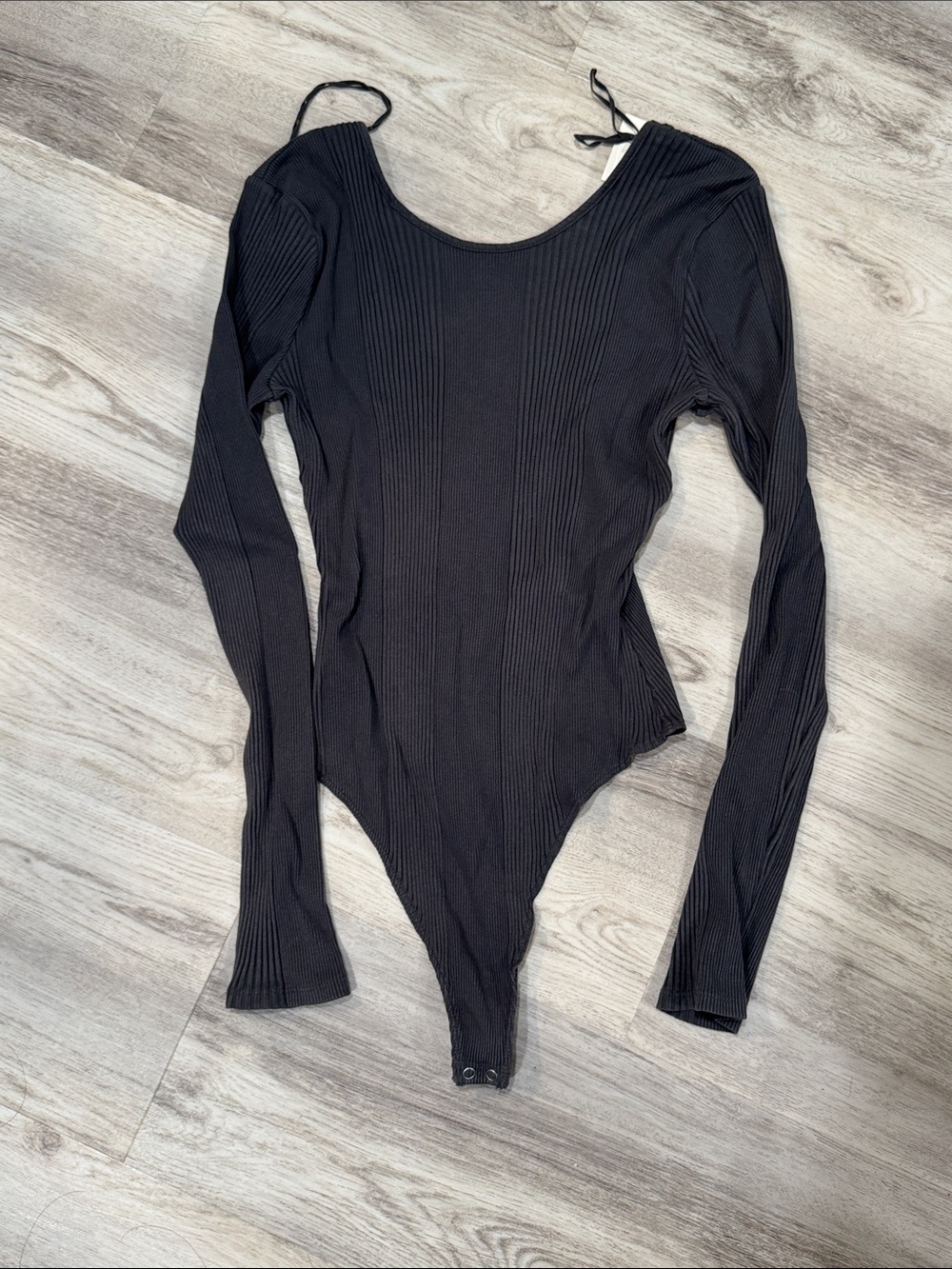 aerie Black Ribbed Scoop-Neck Long Sleeve Bodysuit size medium
